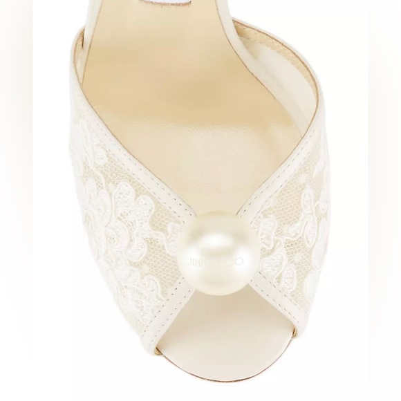 Jimmy Choo
Sacora 100 Faux Pearl Lace Sandals - Picture 2 of 16
